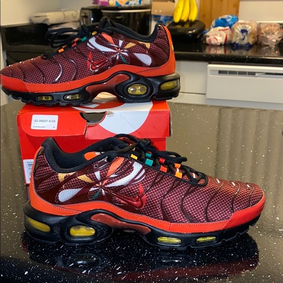 air max plus sunburst